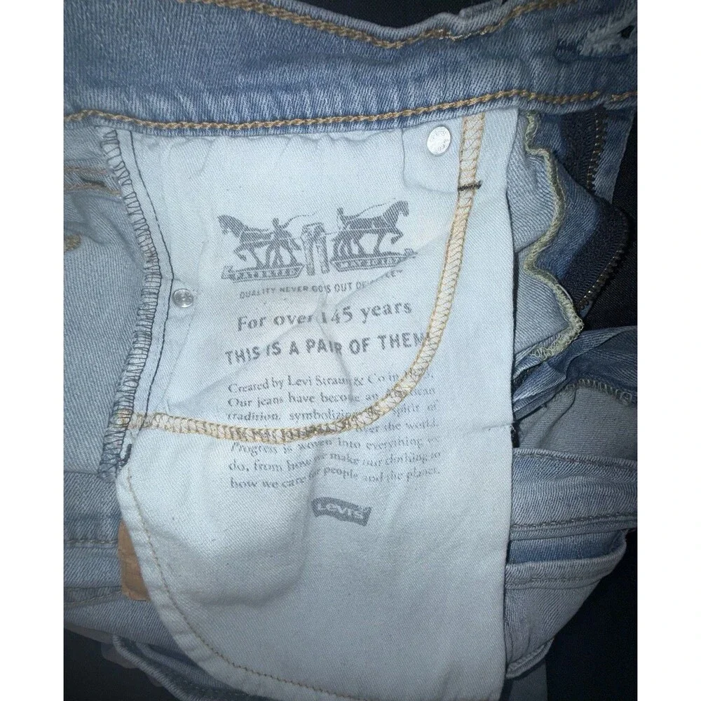 Levi’s 511 Men’s Jeans W31 Light Wash Slim Fit Stretch Denim Distressed